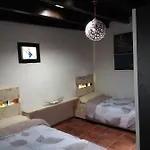 Aloelux !! - Private With Pool , Jacuzzi, Cinema, Massage ,wonderful View, Art Desing *