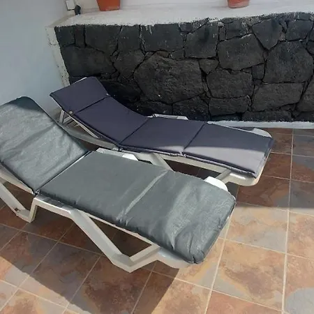Aloelux !! - Private With Pool , Jacuzzi, Cinema, Massage ,wonderful View, Art Desing Tias