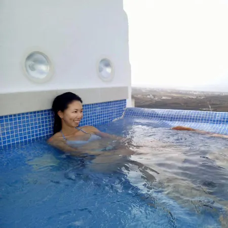 Сasa de vacaciones Aloelux Villa 2 ! - Private Villa With Pool , 2 Jacuzzis, Cinema, Balinese Bed, Wonderful View, Art Desing Villa *