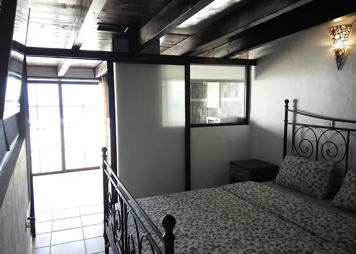 Aloelux !! - Private With Pool , Jacuzzi, Cinema, Massage ,wonderful View, Art Desing Dom wakacyjny *