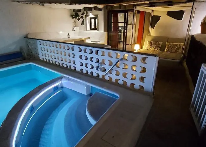 Aloelux !! - Private With Pool , Jacuzzi, Cinema, Massage ,wonderful View, Art Desing Dom wakacyjny Tías